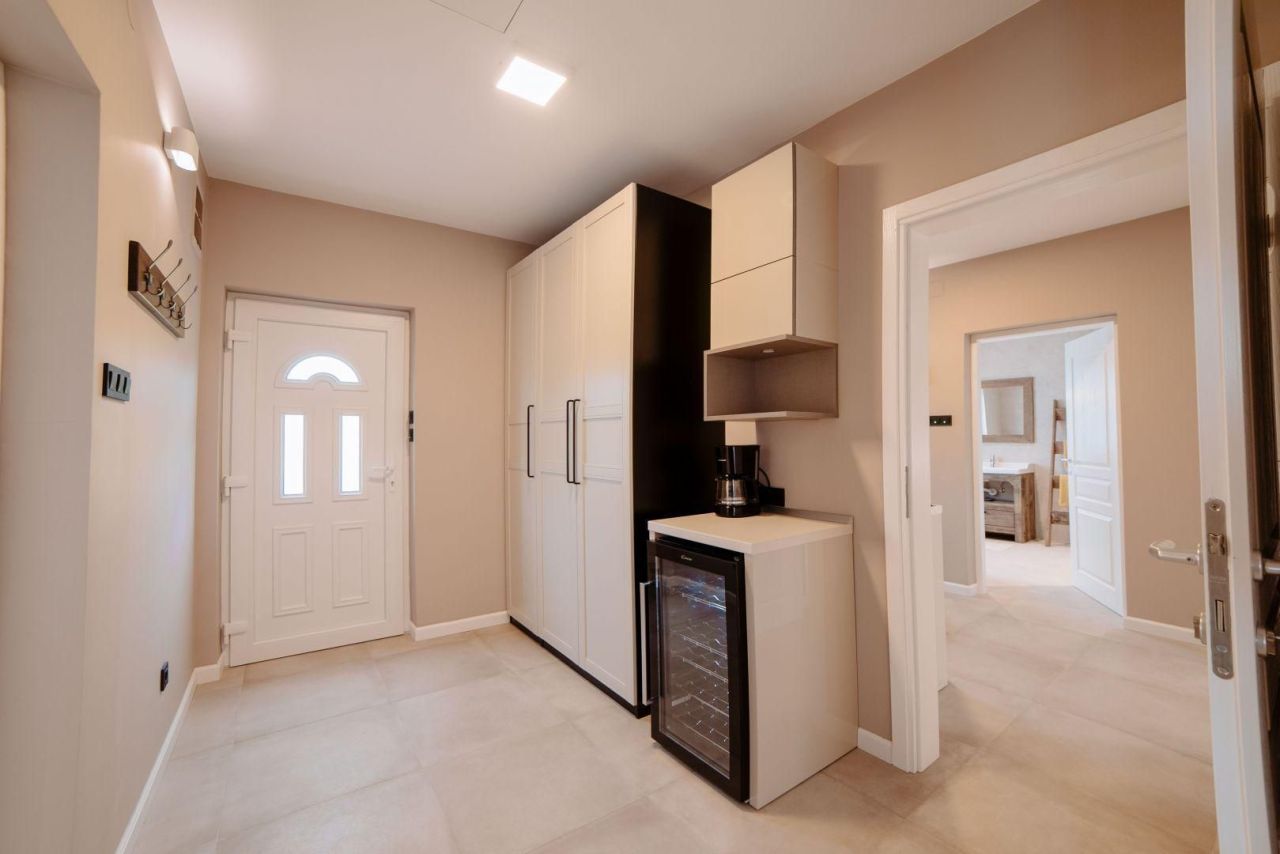 Вилла Klimno, Dobrinj, Хорватия, 220 м² - фото 15