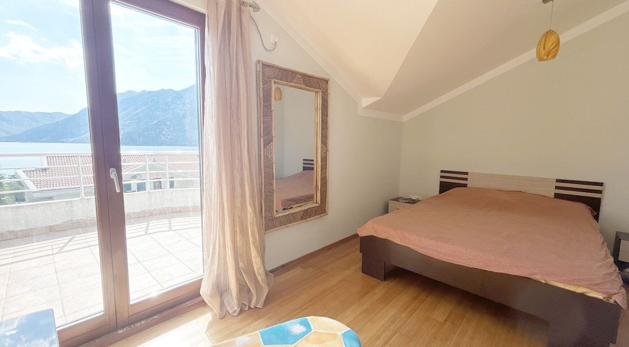 Квартира в Рисане, Черногория, 130 м² - фото 18