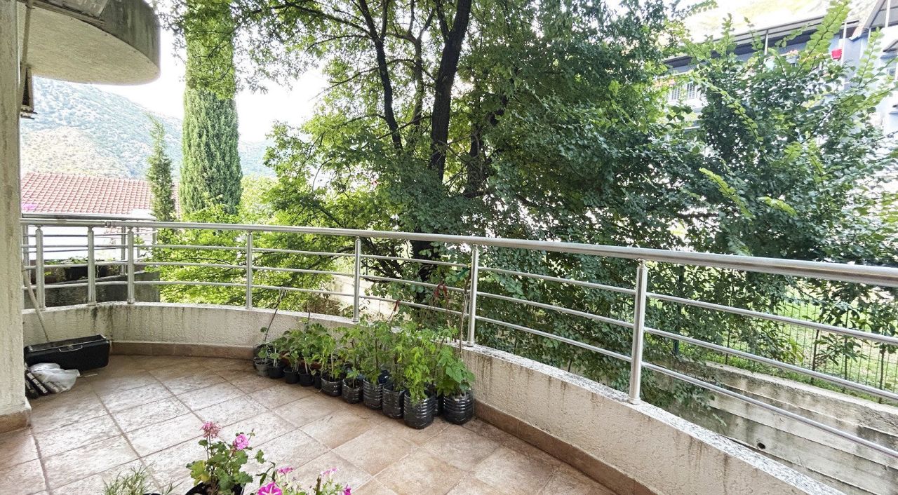 Квартира в Рисане, Черногория, 130 м² - фото 7