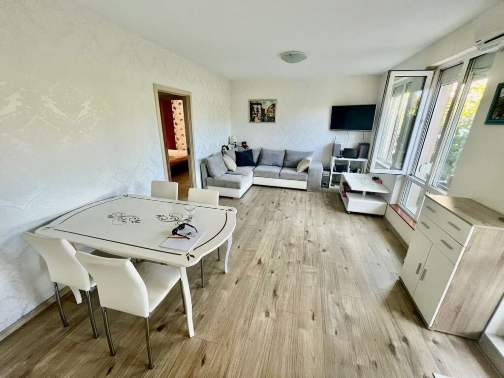 Квартира в Равде, Болгария, 80 м² - фото 1