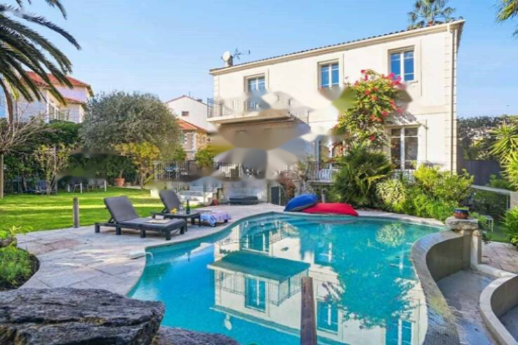 Квартира в Каннах, Франция, 236 м² - фото 1