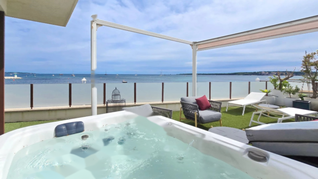 Квартира в Каннах, Франция, 166 м² - фото 1