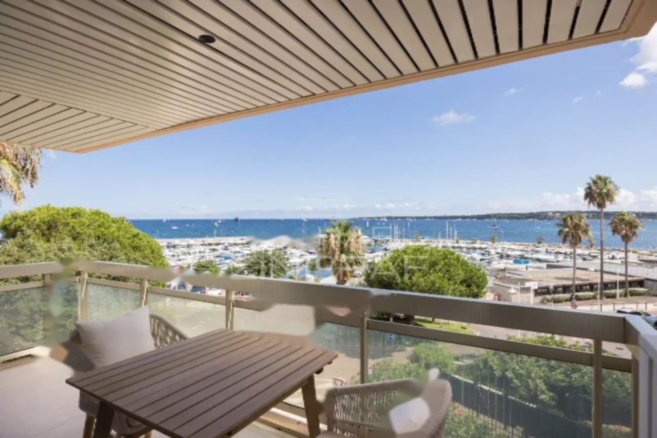 Квартира в Каннах, Франция, 42 м² - фото 1