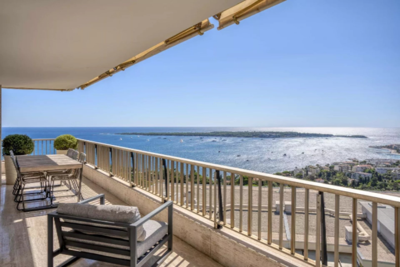 Квартира в Каннах, Франция, 169 м² - фото 1