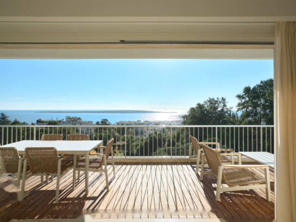 Квартира в Каннах, Франция, 155 м² - фото 1