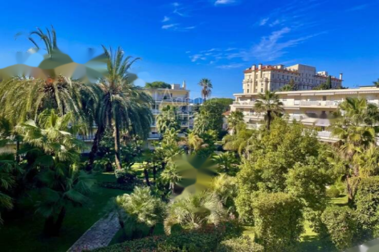 Квартира в Каннах, Франция, 60 м² - фото 1