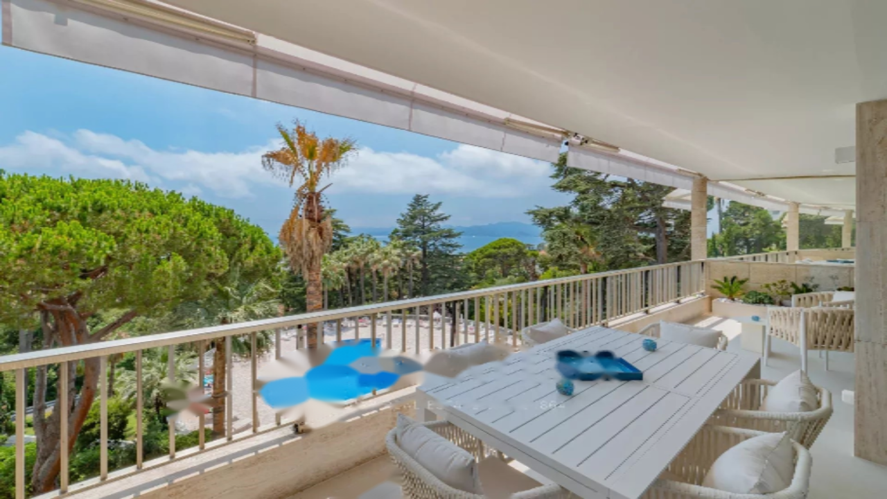 Квартира в Каннах, Франция, 122 м² - фото 1