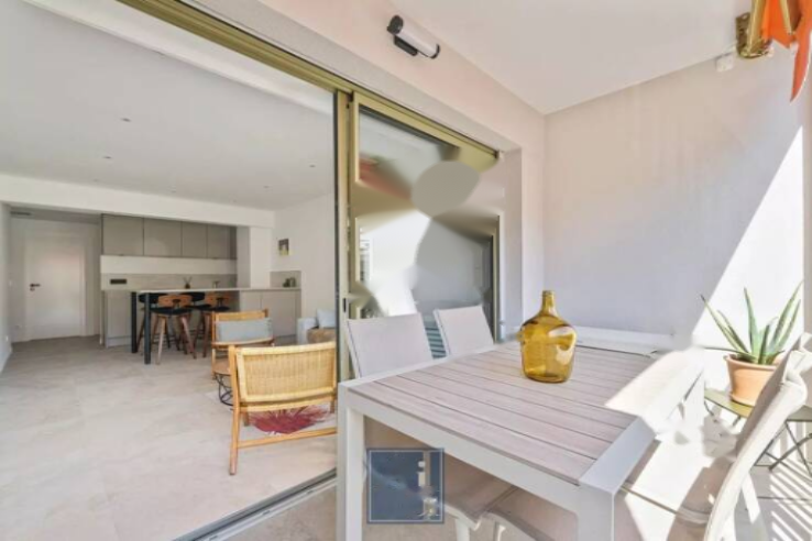 Квартира в Каннах, Франция, 62 м² - фото 1