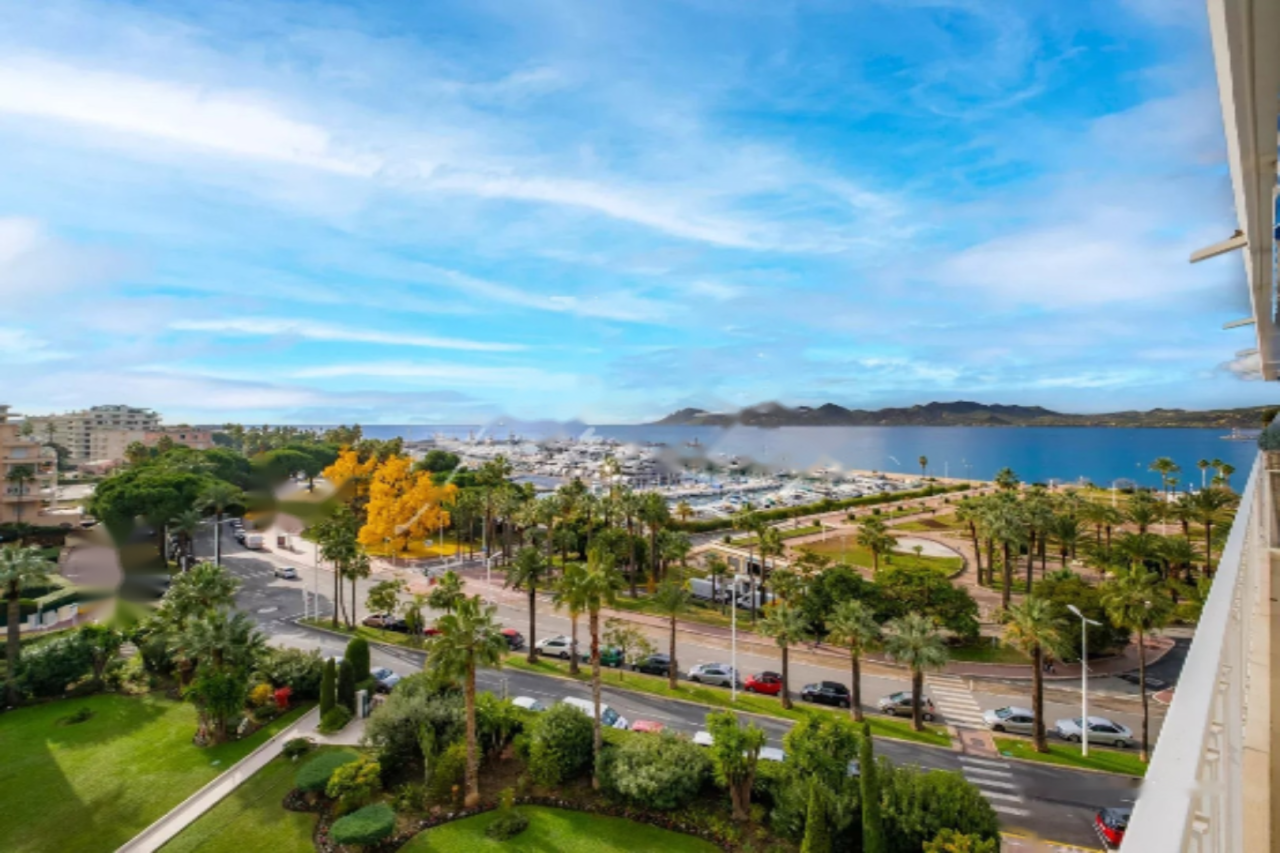 Квартира в Каннах, Франция, 110 м² - фото 1