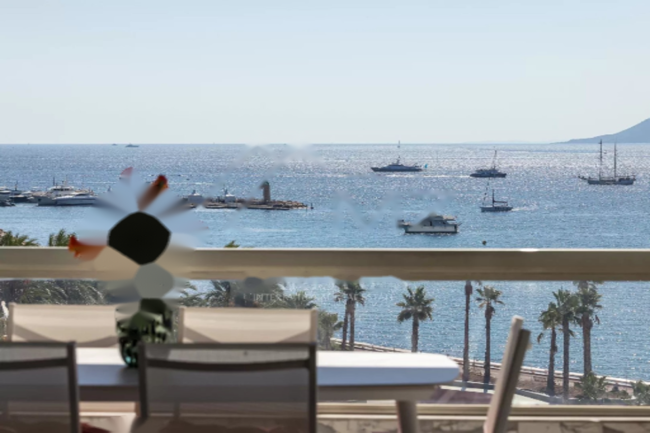 Квартира в Каннах, Франция, 88 м² - фото 1