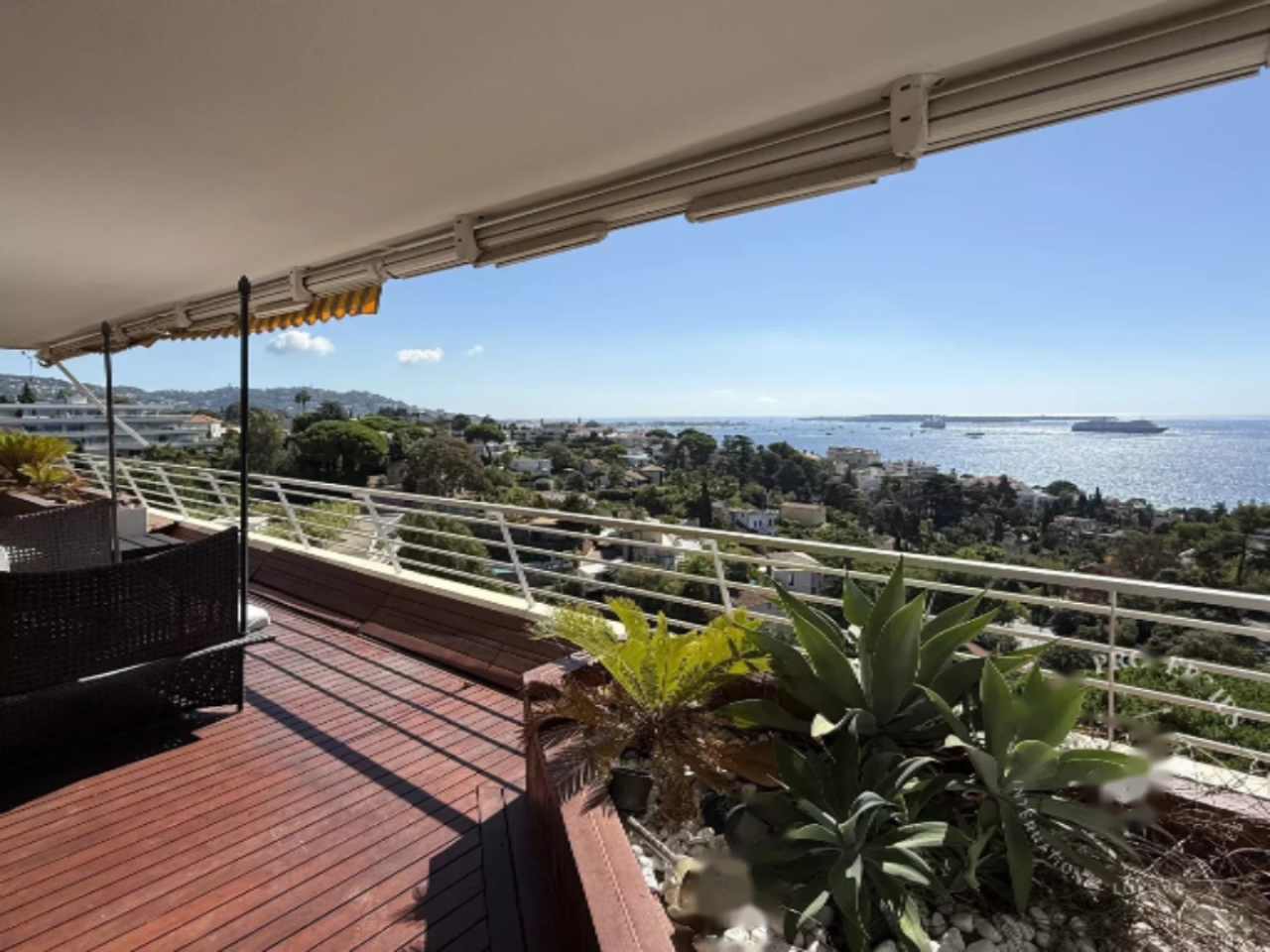 Квартира в Каннах, Франция, 100 м² - фото 1