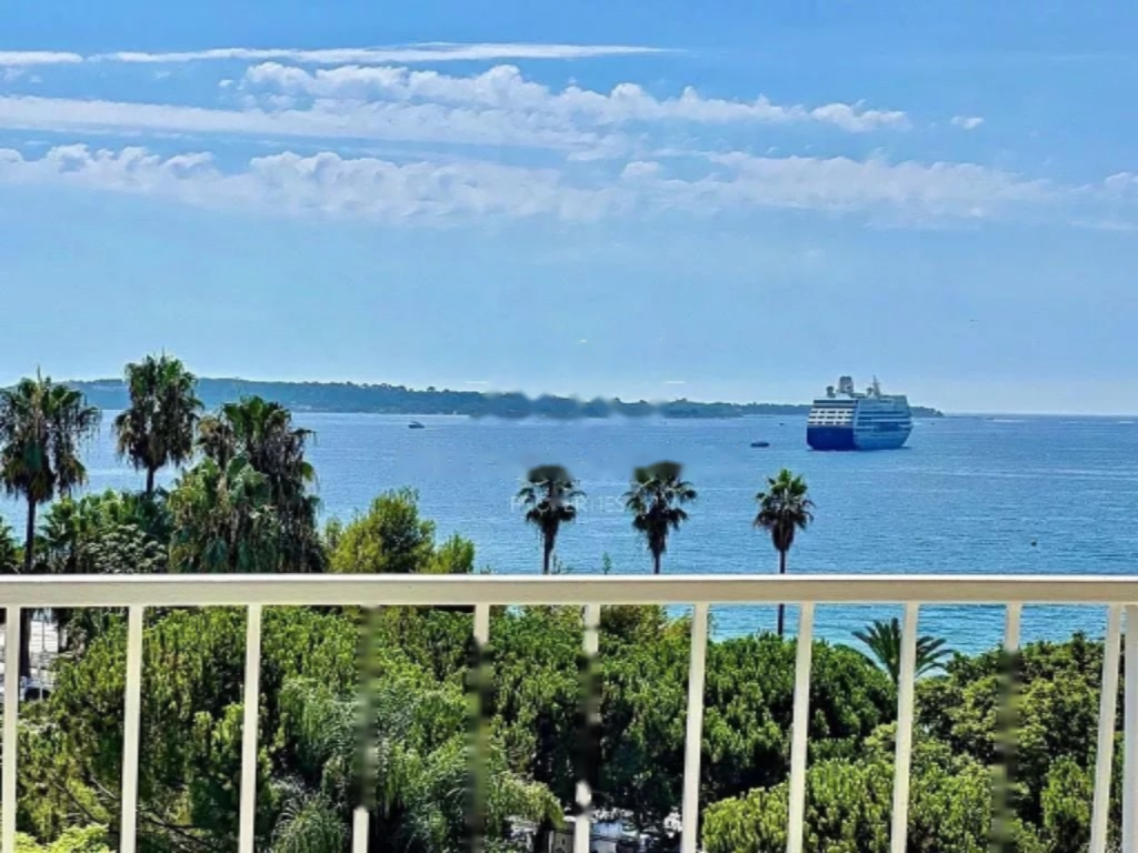 Квартира в Каннах, Франция, 92 м² - фото 1