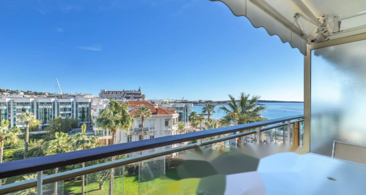 Квартира в Каннах, Франция, 59 м² - фото 1