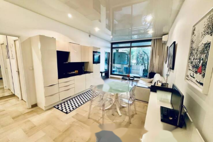 Квартира в Каннах, Франция, 38 м² - фото 1