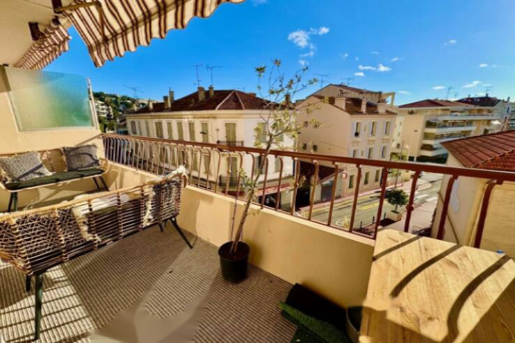 Квартира в Каннах, Франция, 48 м² - фото 1