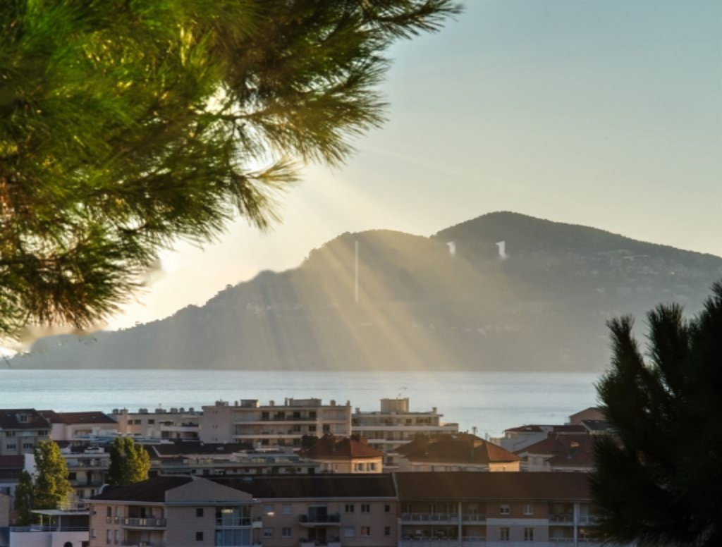 Квартира в Каннах, Франция, 195 м² - фото 2