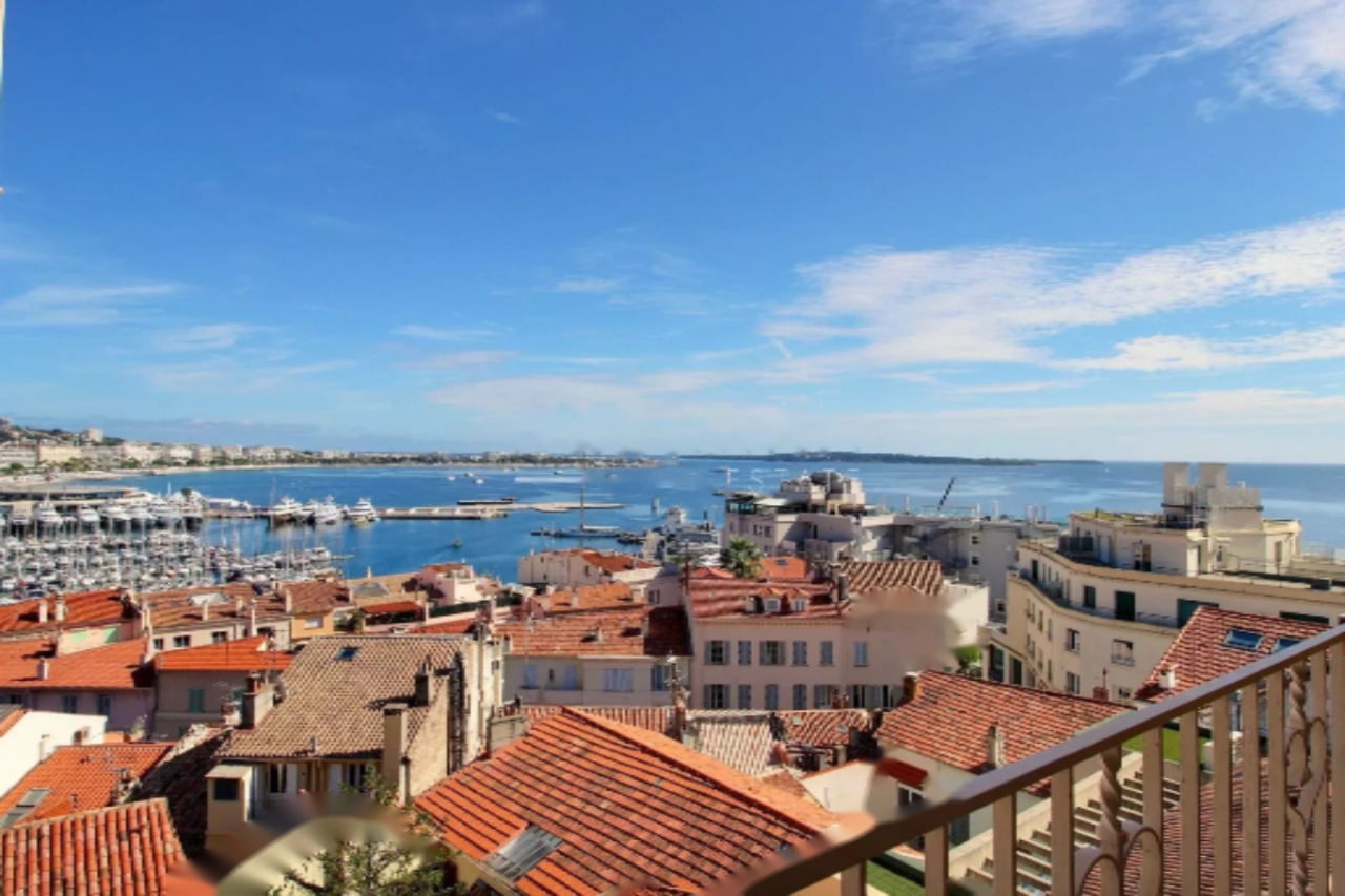 Квартира в Каннах, Франция, 88 м² - фото 2