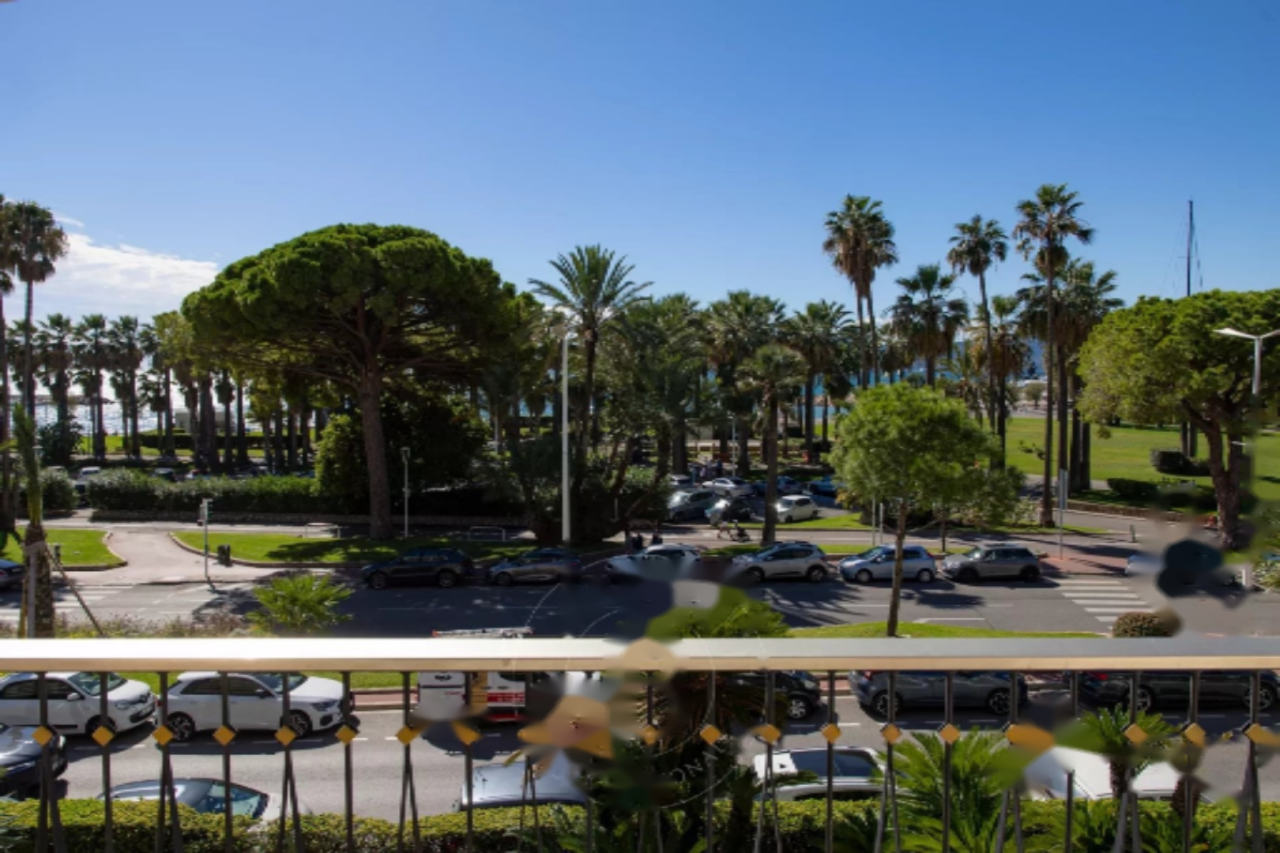 Квартира в Каннах, Франция, 95 м² - фото 2