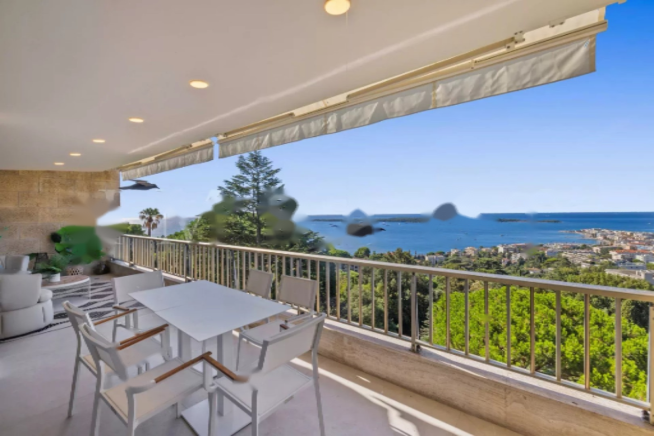 Квартира в Каннах, Франция, 117 м² - фото 2