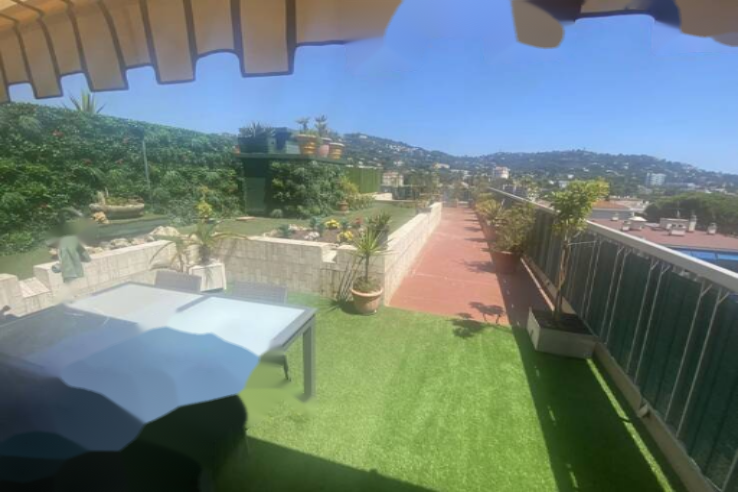 Квартира в Каннах, Франция, 85 м² - фото 2