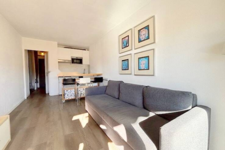 Квартира в Каннах, Франция, 25 м² - фото 2