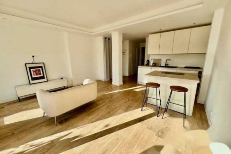 Квартира в Каннах, Франция, 48 м² - фото 2