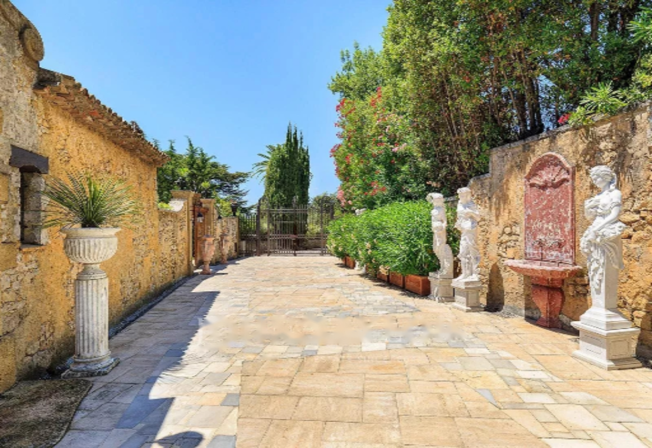 Квартира в Каннах, Франция, 360 м² - фото 5