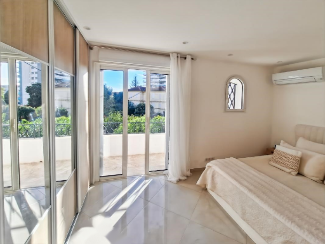 Квартира в Каннах, Франция, 114 м² - фото 5