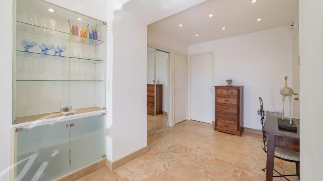 Квартира в Каннах, Франция, 77 м² - фото 5