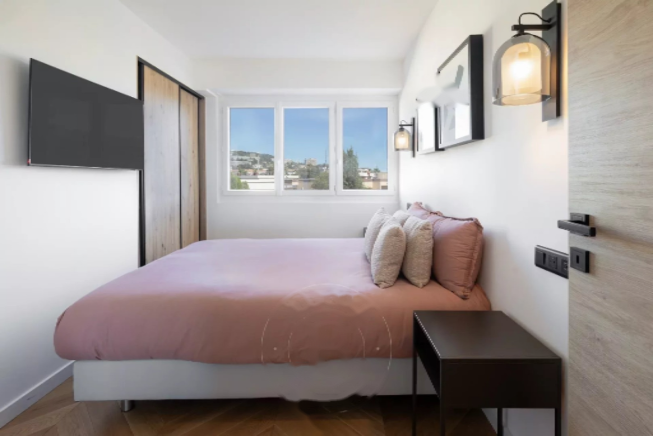 Квартира в Каннах, Франция, 95 м² - фото 10