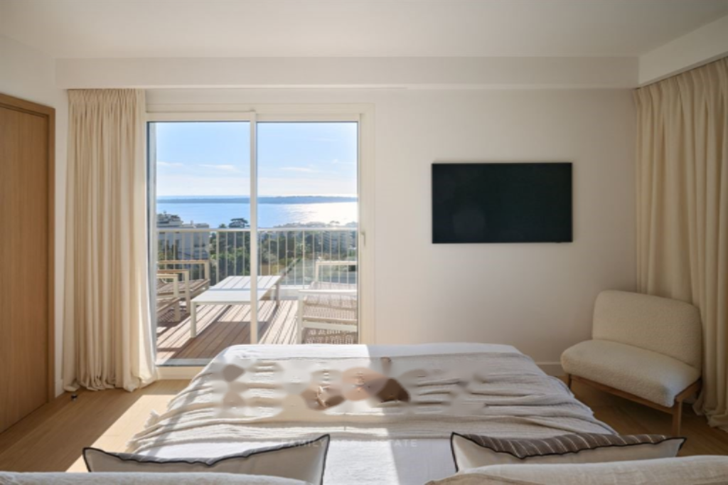 Квартира в Каннах, Франция, 155 м² - фото 11