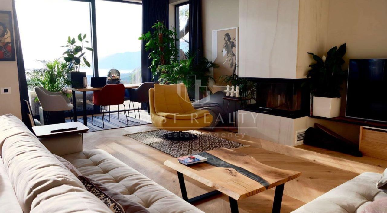 Вилла в Тивате, Черногория, 200 м² - фото 7