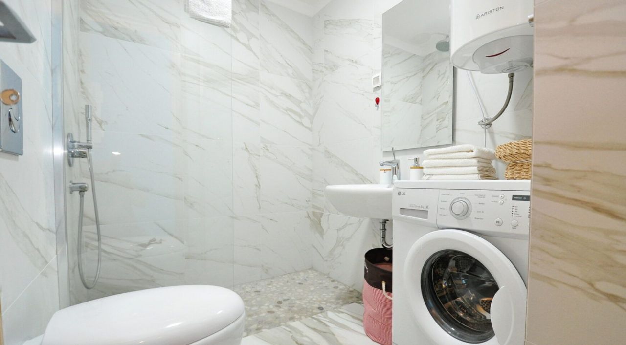 Апартаменты в Доброте, Черногория, 52 м² - фото 10