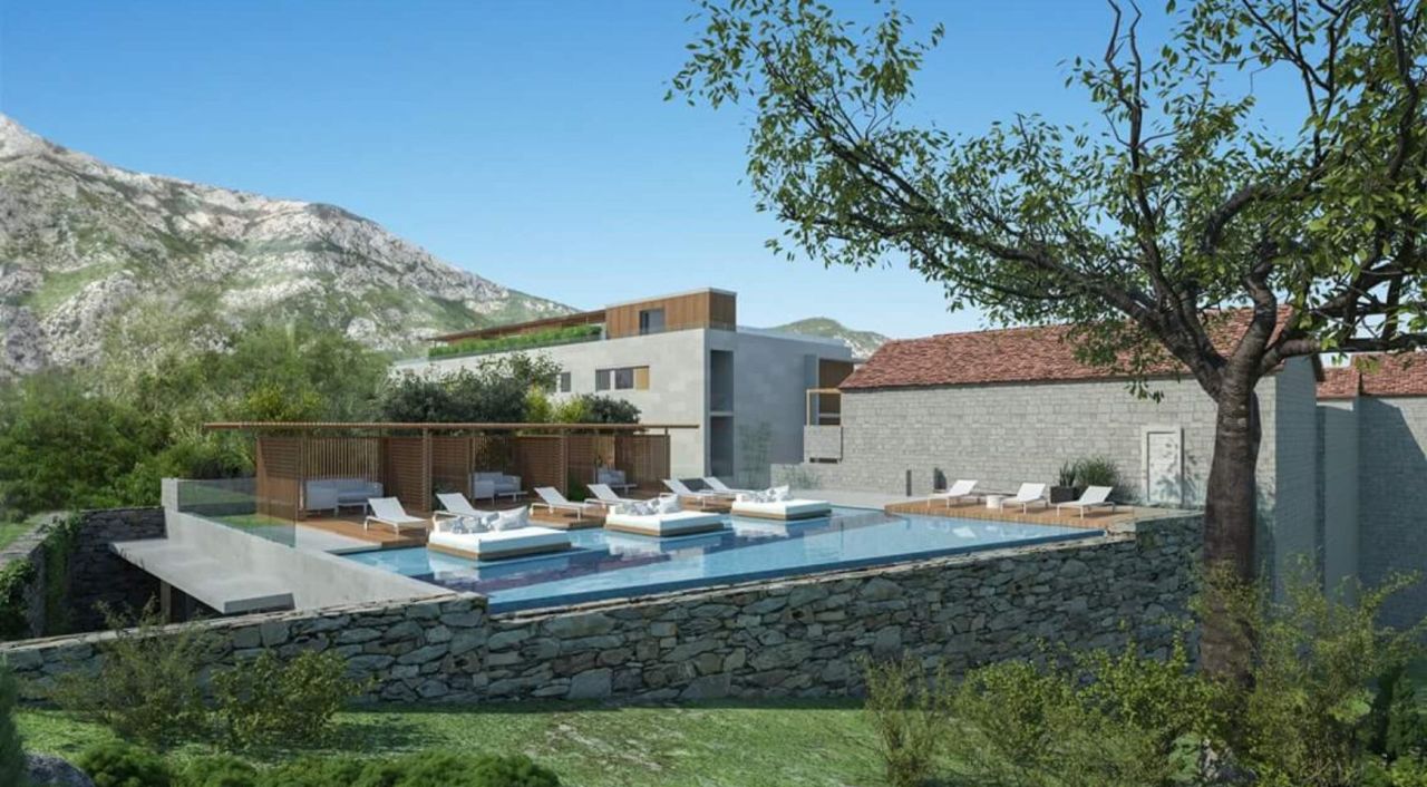 Земля в Рисане, Черногория, 2 000 м² - фото 2