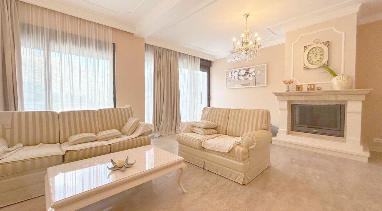 Вилла в Столиве, Черногория, 250 м² - фото 2