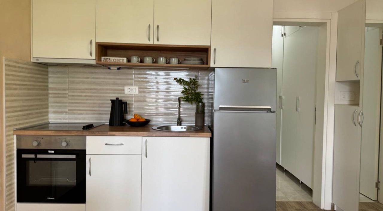 Квартира в Доброте, Черногория, 28 м² - фото 5