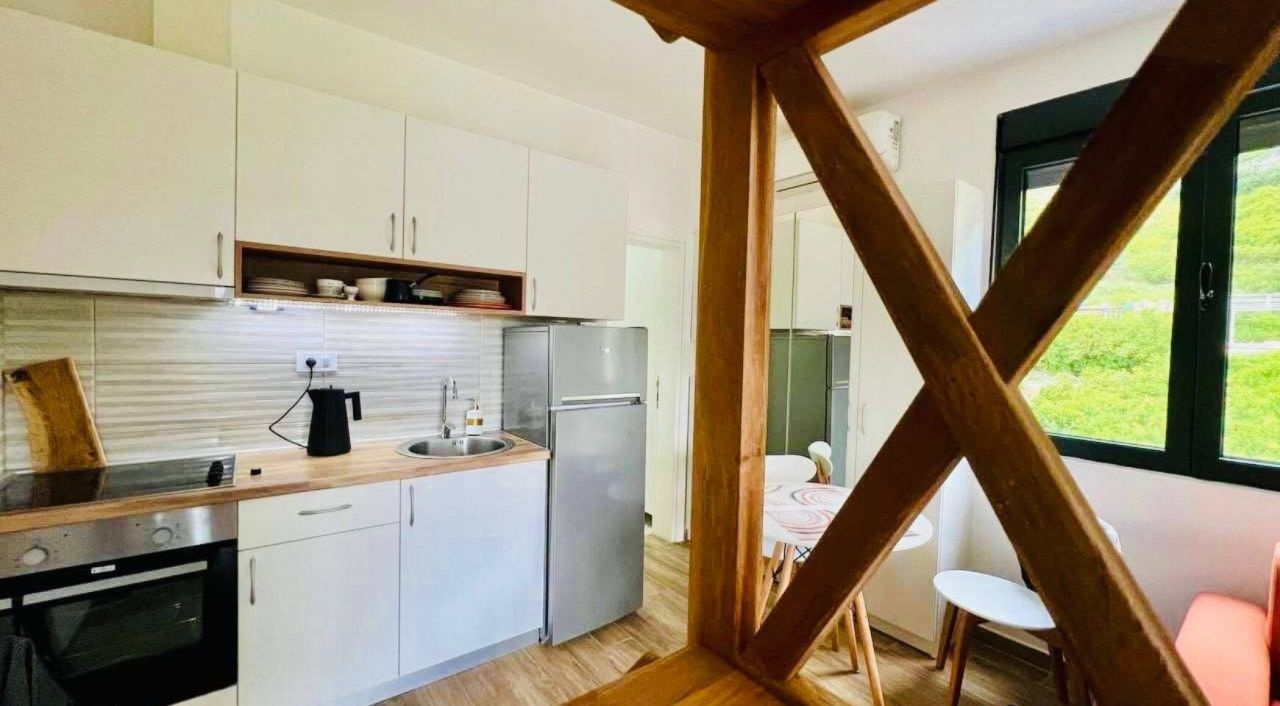 Квартира в Доброте, Черногория, 28 м² - фото 8