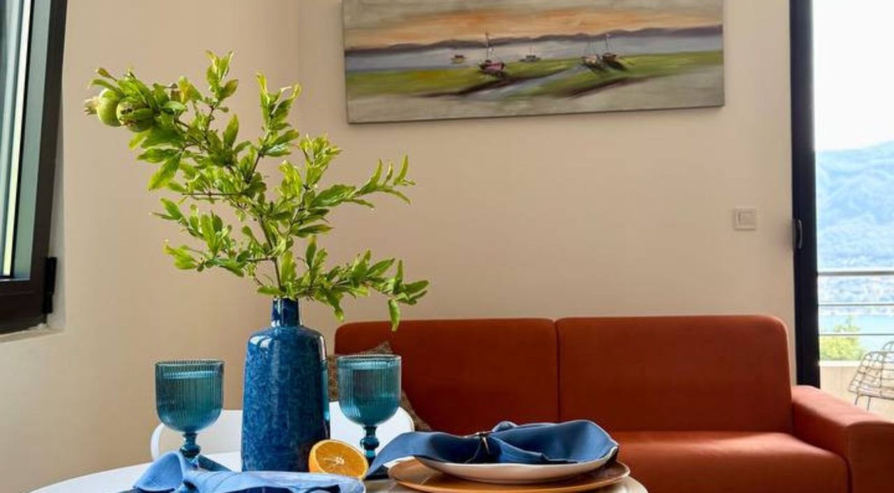 Квартира в Доброте, Черногория, 28 м² - фото 4