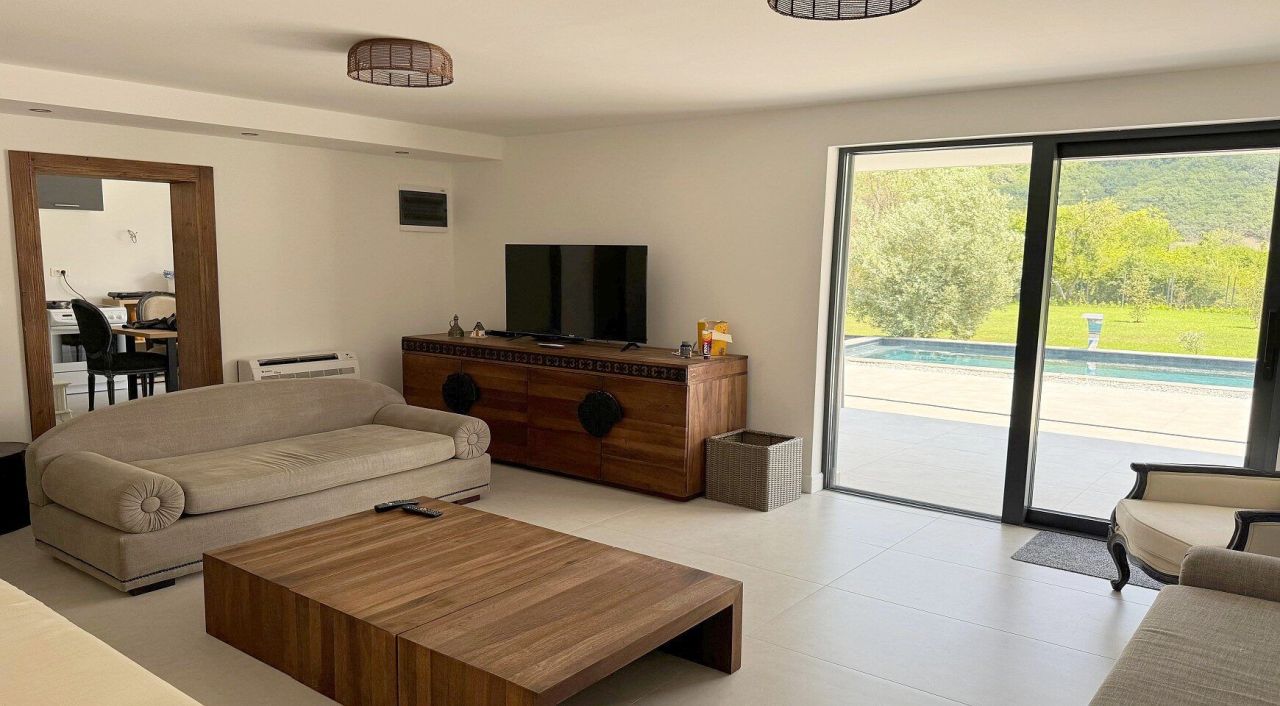 Дом в Ластве, Черногория, 180 м² - фото 7