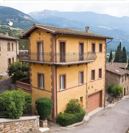 Дом в Реджо-ди-Калабрии, Италия, 220 м² - фото 1