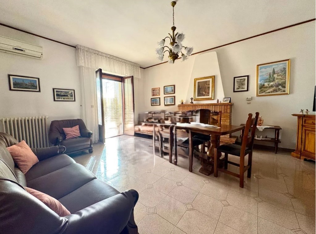 Дом в Реджо-ди-Калабрии, Италия, 220 м² - фото 12