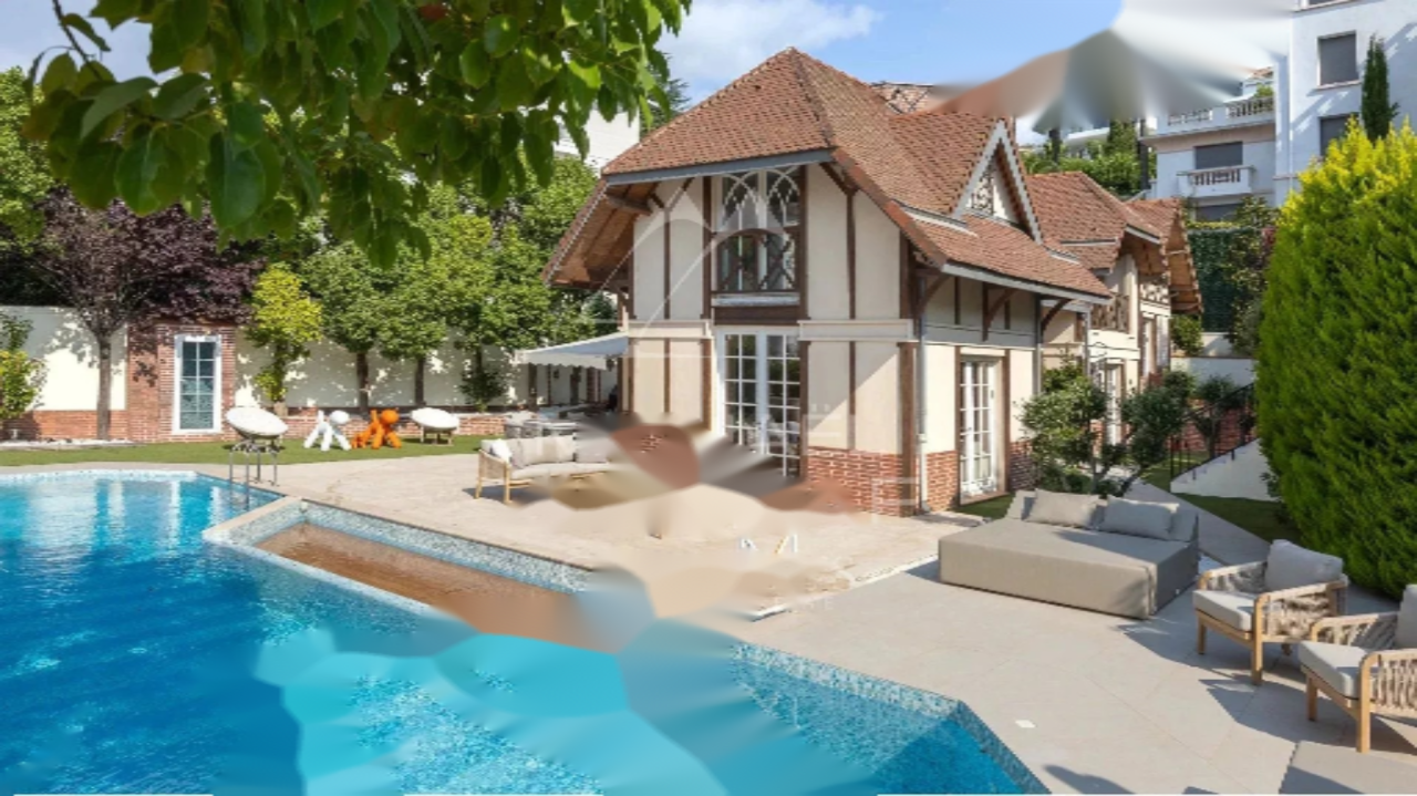 Квартира в Каннах, Франция, 250 м² - фото 1