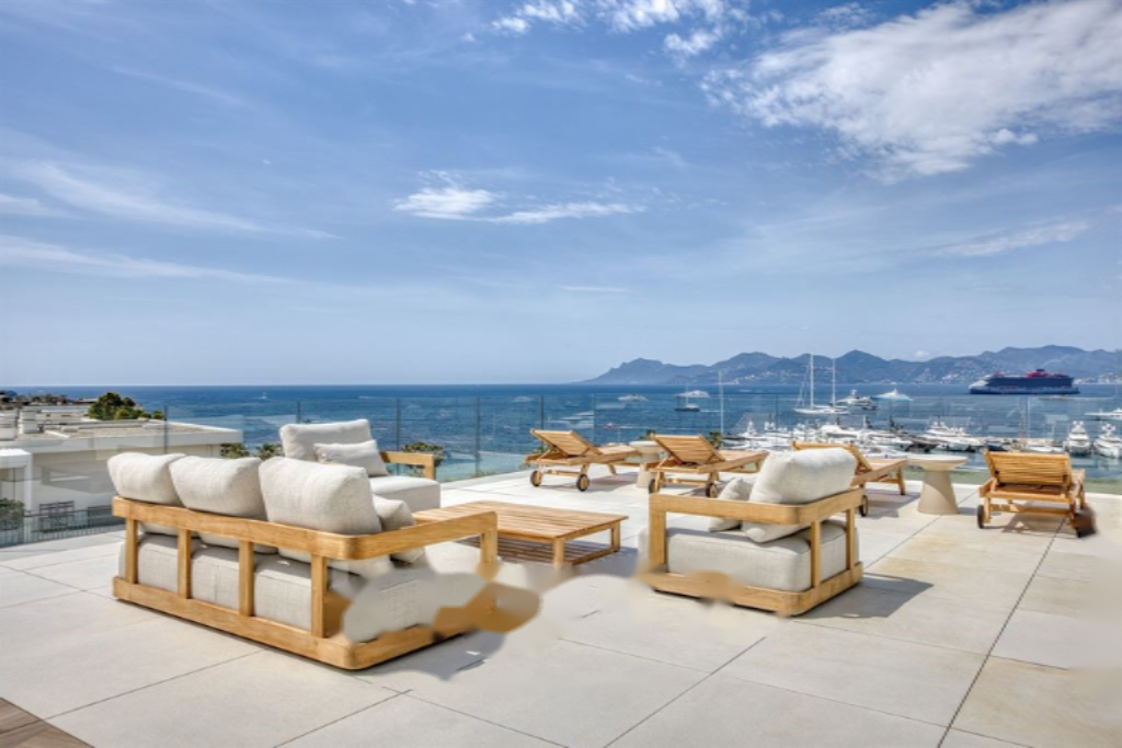 Квартира в Каннах, Франция, 250 м² - фото 1