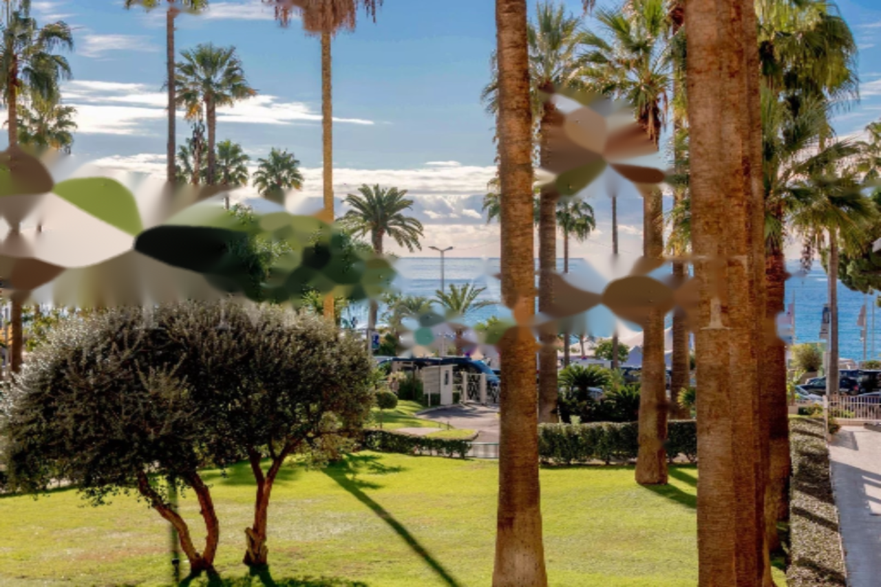 Квартира в Каннах, Франция, 82 м² - фото 1