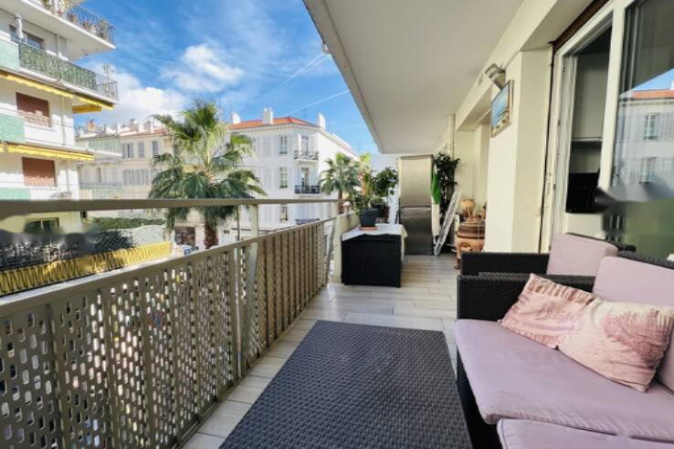 Квартира в Каннах, Франция, 33 м² - фото 1