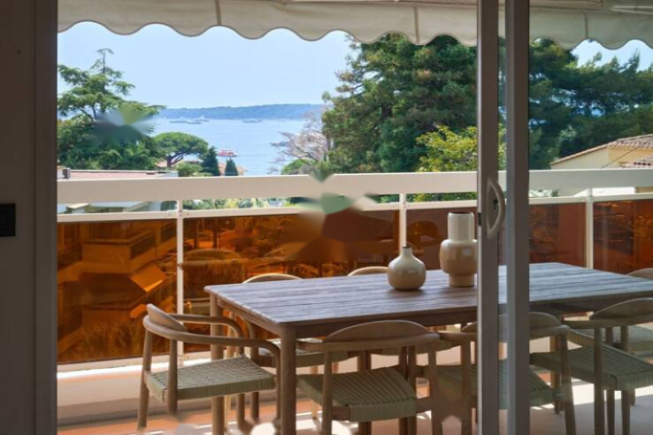 Квартира в Каннах, Франция, 135 м² - фото 1