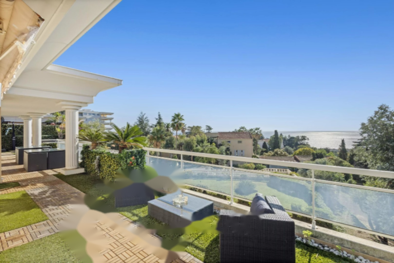 Квартира в Каннах, Франция, 156 м² - фото 1