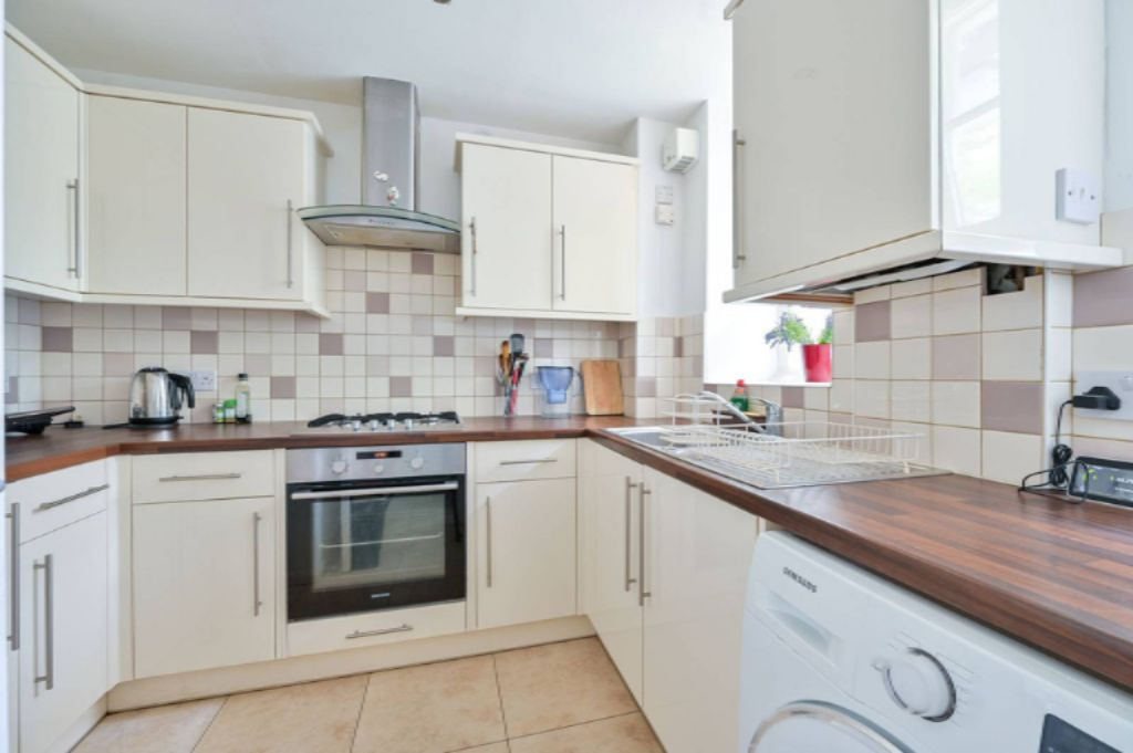 Квартира в Лондоне, Великобритания, 46 м² - фото 1