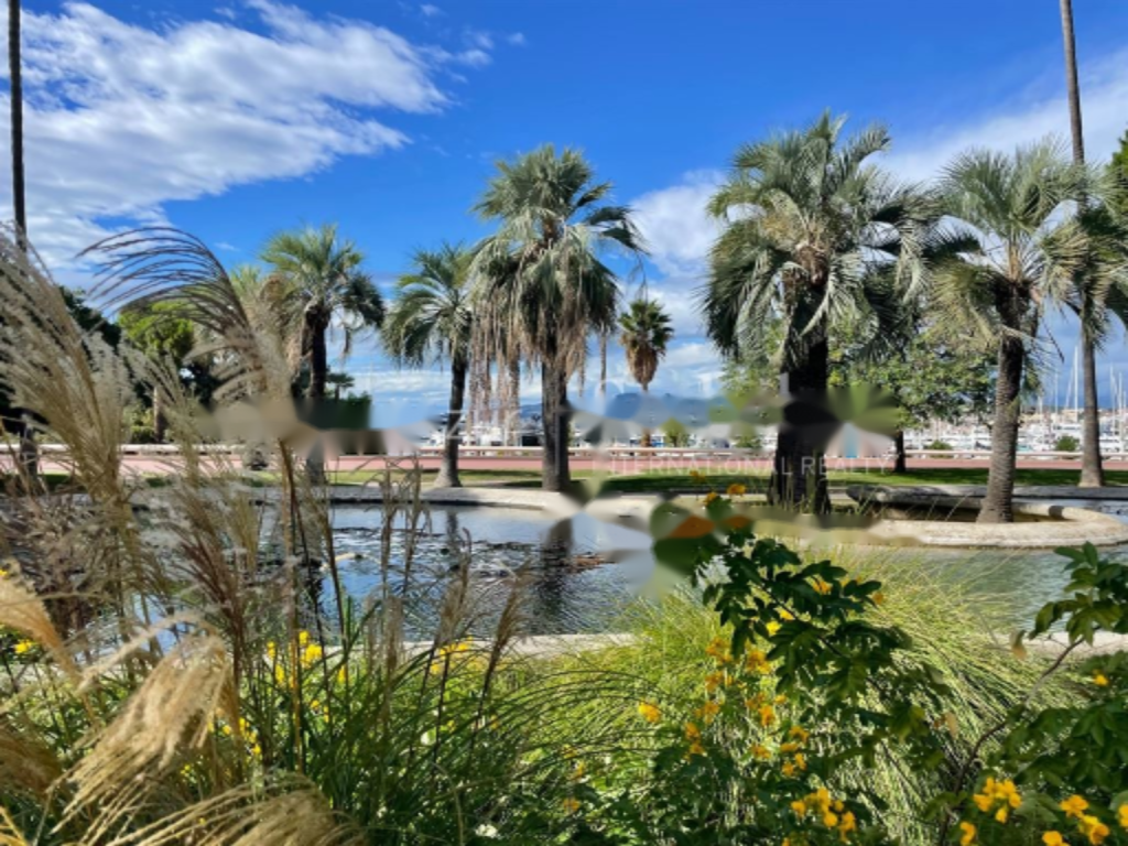 Квартира в Каннах, Франция, 46 м² - фото 1