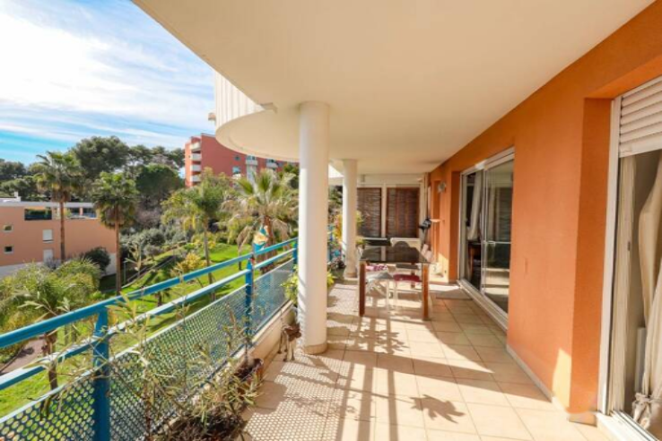 Квартира в Каннах, Франция, 85 м² - фото 1